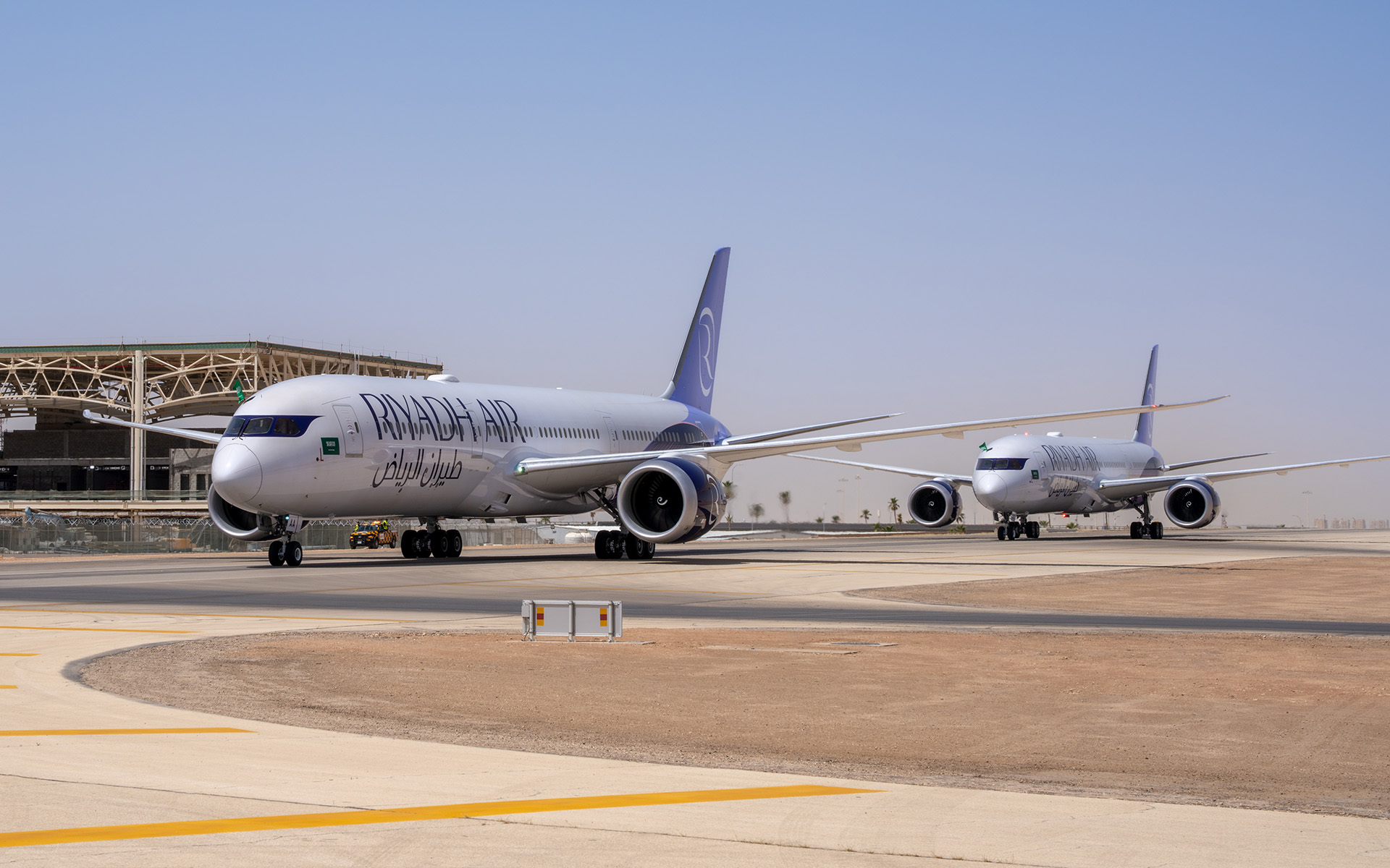 Riyadh Air’s first two 787 Dreamliners arrive to Riyadh | بوينج تسلّم أول طائرتين من طراز 787 دريملاينر لطيران الرياض