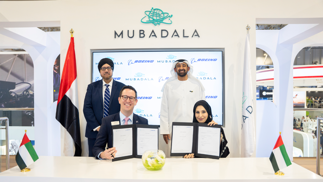 Left to right: Kuljit Ghata-Aura (Boeing), Brian Long (Boeing), Homaid Al Shimmari (Mubadala), Fatima AlMarzouqi (Mubadala) 